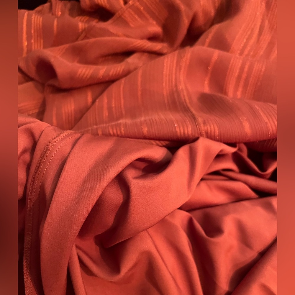 NANETTE NANETTE LEPORE
Women's Smocked Handkerchief Hem Midi Dress Size 6 NWT - Picture 5 of 12